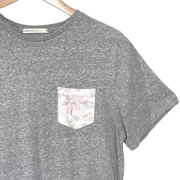 Marine Layer Other - MARINE LAYER Men’s Re-Spun Heathered Gray Tropical Print Pocket Tee